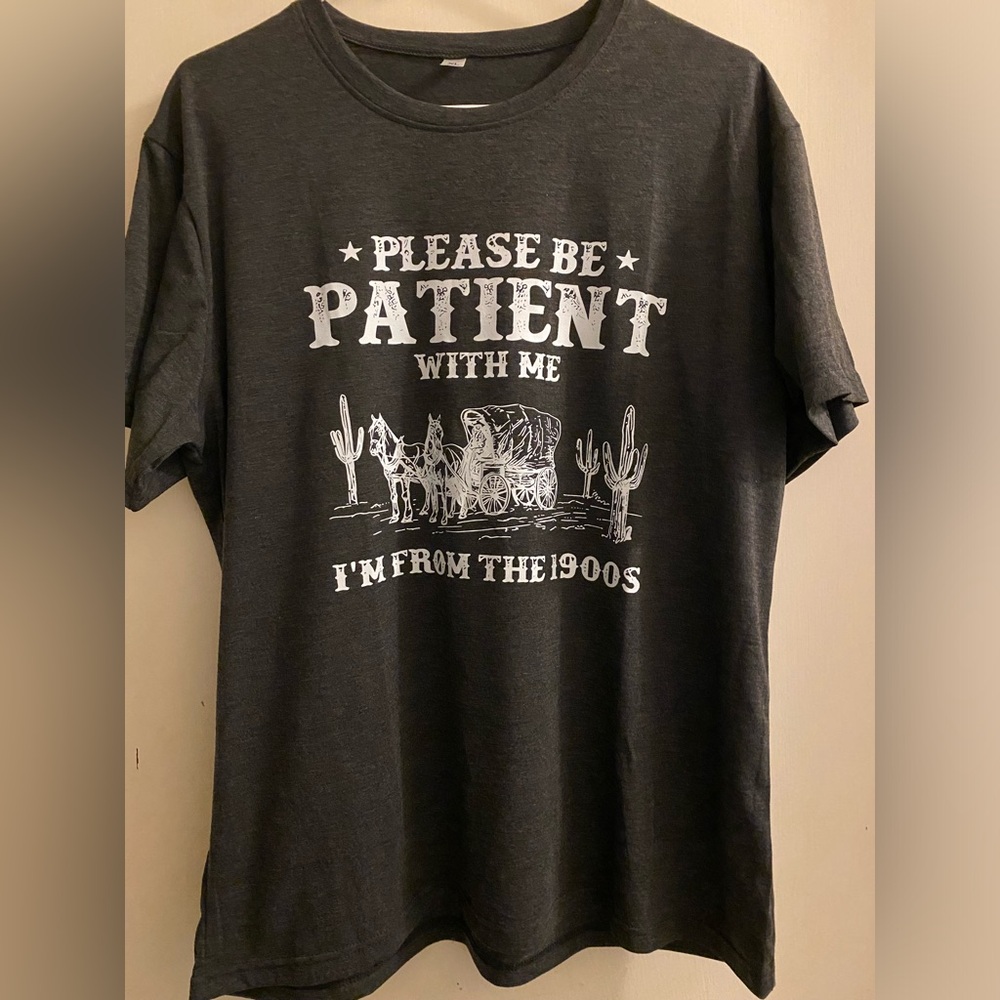 NWOT Women’s Black shirt size XL